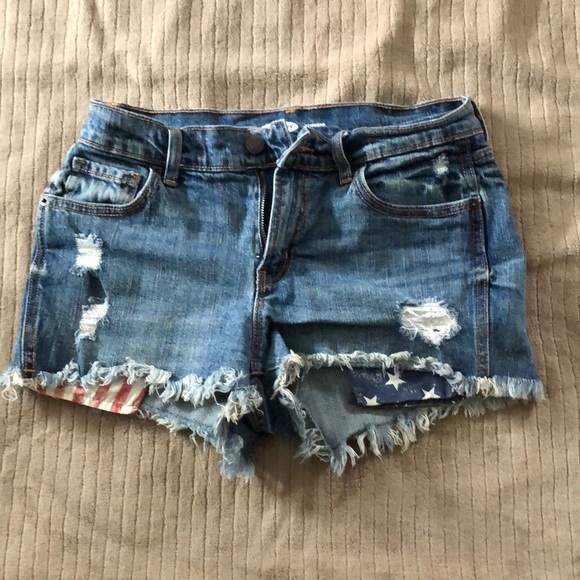 Old Navy Pants - Old navy American flag pocket shorts